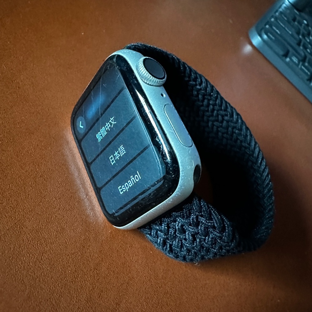 Apple Watch Series 4 Nike + 40mm Silver